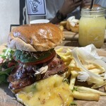 Upit's Burger - 