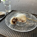 SISIRI - 雪もち断面、めちゃくちゃ柔らかいです