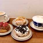 HUGSY DOUGHNUT - 料理写真: