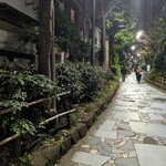 百済 - お店の裏