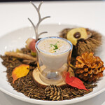 ラトラスフィス - ランチコース 6405円 のアミューズ 収穫祭