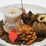 ラトラスフィス - ランチコース 6405円 のアミューズ 収穫祭