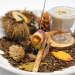 ランチコース 6405円 のアミューズ 収穫祭