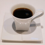 ラトラスフィス - ランチコース 6405円 のコーヒー