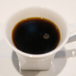 ラトラスフィス - ランチコース 6405円 のコーヒー