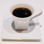 ラトラスフィス - ランチコース 6405円 のコーヒー