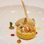 ラトラスフィス - ランチコース 6405円 の洋梨とロイヤルミルクティー