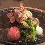 コートレット - タンシチュー、牡蠣フライとセットで1,680円