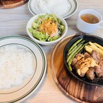 GRILL&BARうしすけ - 