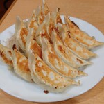 石松餃子 - 石松餃子15個　1,000円