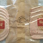 ブルスト - 料理写真:ハム600円（税込）×２