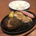 ステーキのどん - ライスはセルフ、パンは注文であたたかいパンをおかわり無料です‼︎ 2023/10/28