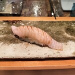 鮨　臥龍 - マツカワガレイの縁側