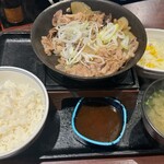 吉野家 - 鉄板牛焼肉定食