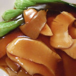 金剛飯店 - 巻貝とアワビ茸の醤油煮