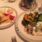 ロウリーズ・ザ・プライムリブ - 