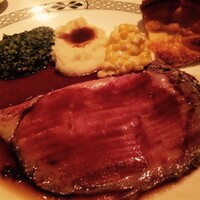 ロウリーズ・ザ・プライムリブ 恵比寿ガーデンプレイス店 - 