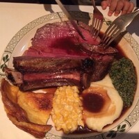 ロウリーズ・ザ・プライムリブ 恵比寿ガーデンプレイス店 - 