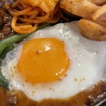 キッチン はせ家 - 目玉焼き