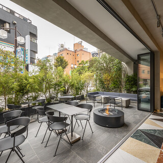 スラッシュカフェアンドバー 川崎_2