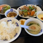 中華飯店てんじく - 日替り定食(酢豚) 935円