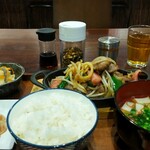 灼味噌らーめん 八堂八 - ジンギスカン定食 1200円