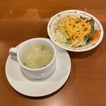 ミニ ネパール レストラン&バー アリサ - スープ･サラダ