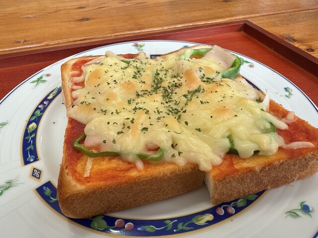 コーヒータイム 二本松カフェ &ndash; 落ち着く空間で本格コーヒーと軽食を楽しむ