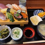 Nobukuni zushi - 上寿司定食 1000円