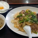 Kou ran - 牛バラチャーハンと杏仁豆腐980円