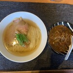 柴崎亭 - 塩煮干しそば&カレーかけ焼豚ご飯
