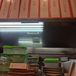 麺や 菜 - カウンター席