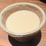 粋な居酒屋 あいよ - お通し（茶碗蒸し）