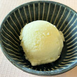 ステーキハウス 秀 - ミルクアイス　2024.3