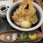 うどん 兎麦 - 