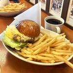 Pass time - チーズバーガーセット1030円