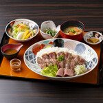 わろく屋 - あか牛御膳