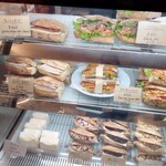 MISAKI BAKERY - 