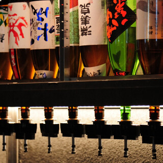 A must-see for Japanese sake lovers. A wide selection of carefully selected sake from breweries all over the country
