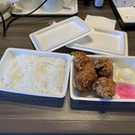 博多 とよ唐亭 - 料理写真:「げんこつからあげ弁当4個」税込480円