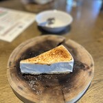 Italian Kitchen VANSAN - 炙りチーズケーキ　¥759