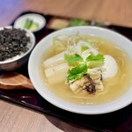 瓢六亭 - 鰻麺  鰻そぼろふりかけの鰻出汁茶漬けセット