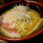 拉麺酒房 熊人 - 特濃鶏白湯　900円