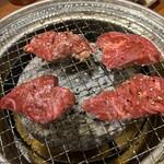 炭火焼肉 牛山道 - 