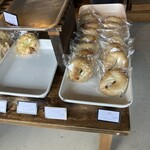 TSUKINOWA bread,bagles and sweets - 