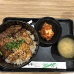 マルハのカルビ丼 - 