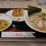 餃子の王将 - 