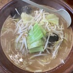 Komadori - 野菜とんこつ味噌ラーメン 880円