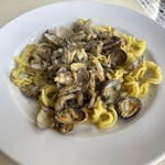 La cucina Italiana trattoria Misto - アサリと茸のレジネッテ
