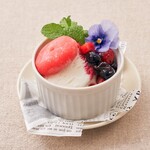 Berry Daifuku Yogurt Ice Cream